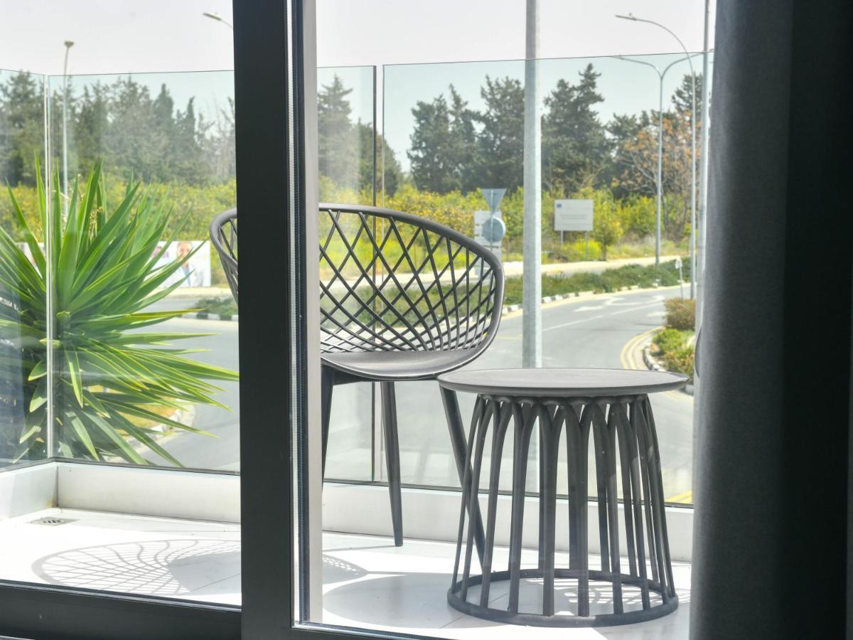 Paphos The Room, Suite 15, Leda Gardens מראה חיצוני תמונה